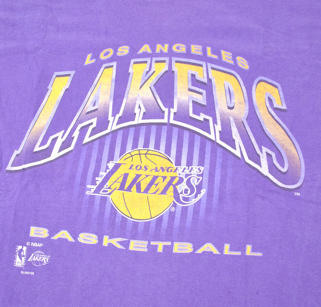 Vintage Los Angeles Lakers Nutmeg Basketball Tshirt, Size Large