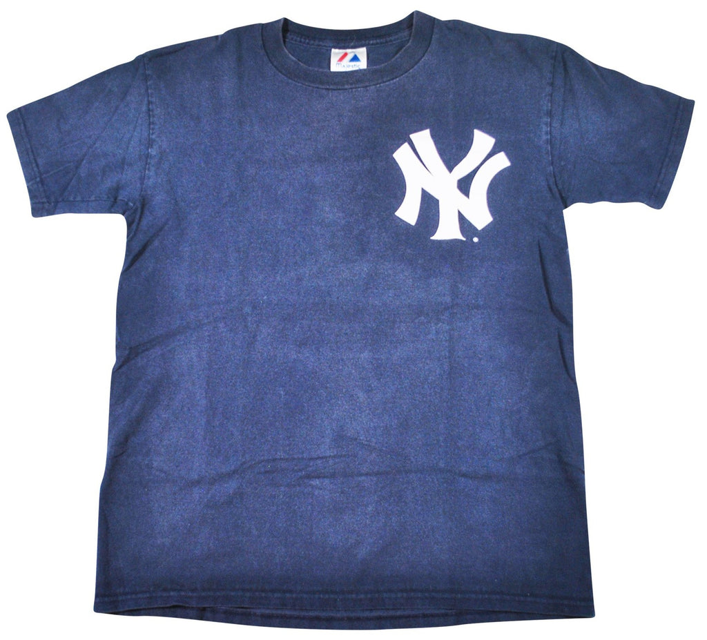 Vintage NY Yankees T-Shirt Derek Jeter Size XL Majestic Navy Extremely Rare  CPT⚾