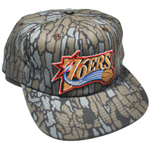 Vintage Philadelphia 76ers Camo Snapback