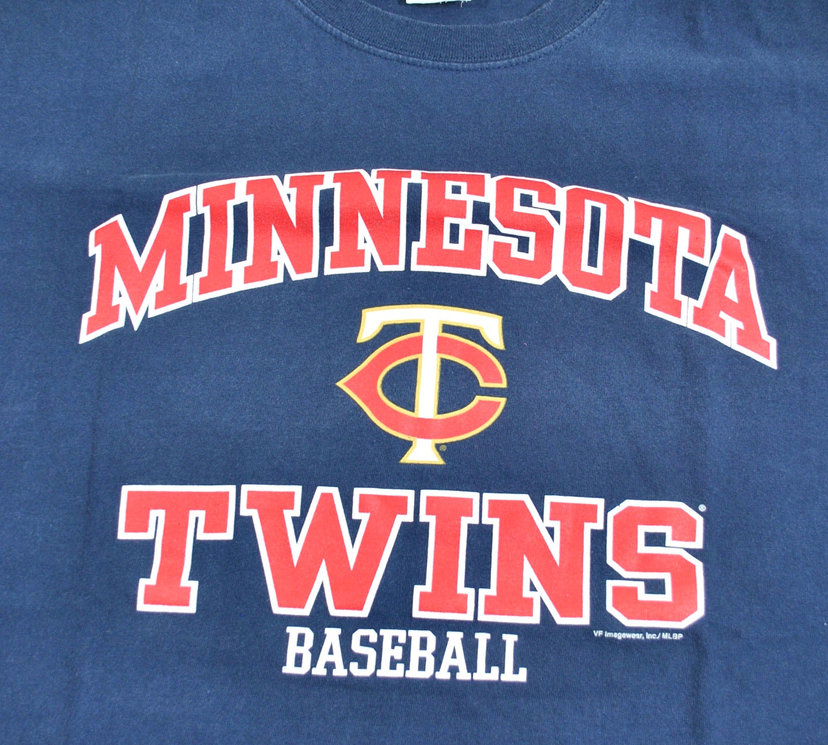 MLB Minnesota Twins Men's Button-Down Jersey - L