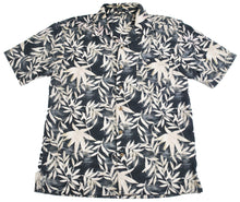 Vintage Hawaiian Button Shirt Size Medium