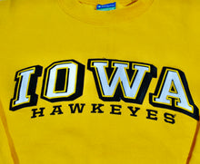 Iowa Hawkeyes Champion Brand Sweatshirt Size Medium