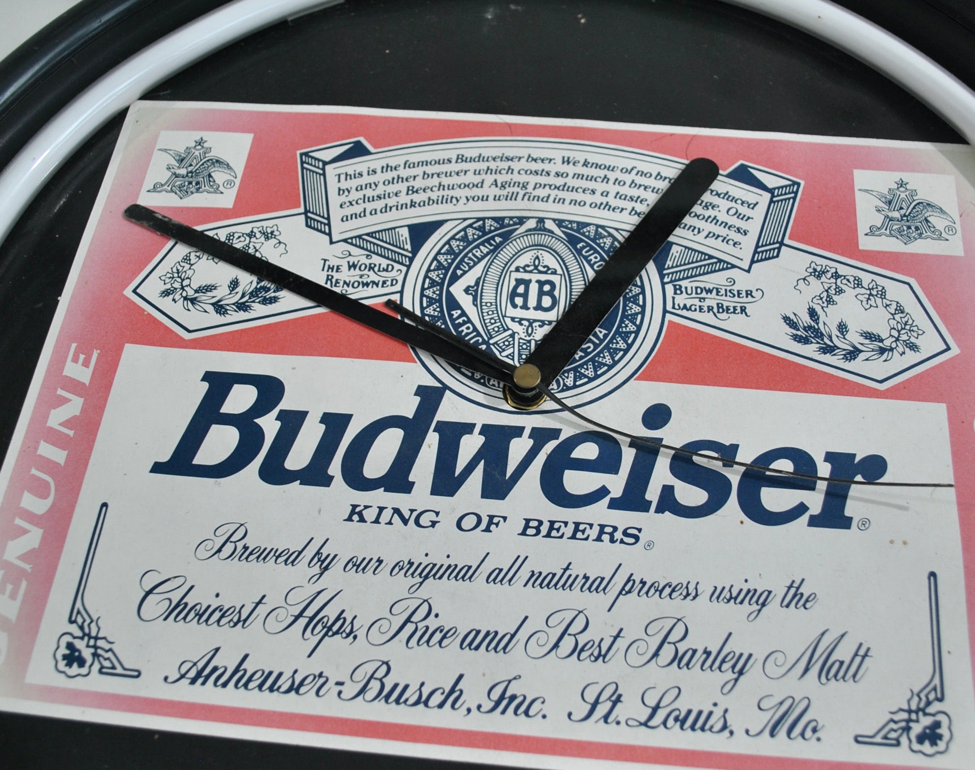 Trademark Gameroom Neon Clock - Retro Budweiser Label Design Analog Wall Clock With Pull Chain For Kitchen Garage Game Room Or Home Bar