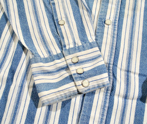 Vintage Wrangler Snap Shirt Size Large