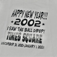 Vintage Happy New Year 2002 New York City Time Square Shirt Size Large