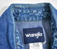 Vintage Wrangler Snap Button Shirt Size Medium