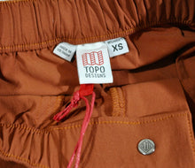 Topo Design Shorts Size Women's X-Small
