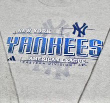 Vintage New York Yankees Sweatshirt Size Large