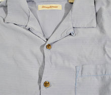 Tommy Bahama Button Shirt Size Medium
