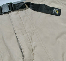 Vintage Mountain Hardwear Pants Size Medium(32-33)