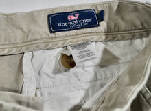 Vineyard Vines Shorts Size 33
