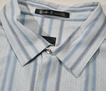 Vintage Tiger Woods Nike Golf Button Shirt Size Large