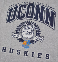 Vintage UCONN Huskies 1999 Final Four Shirt Size Medium