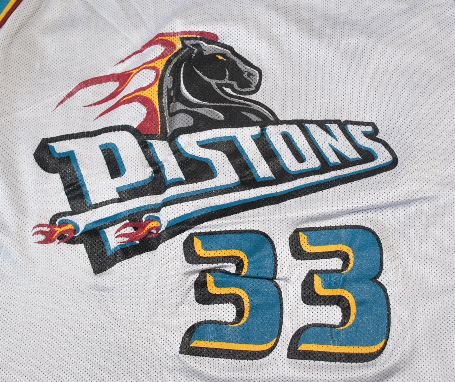 Champion Detroit Pistons Grant Hill 1996/97 NBA 50th Gold jersey #33 @50 40  M