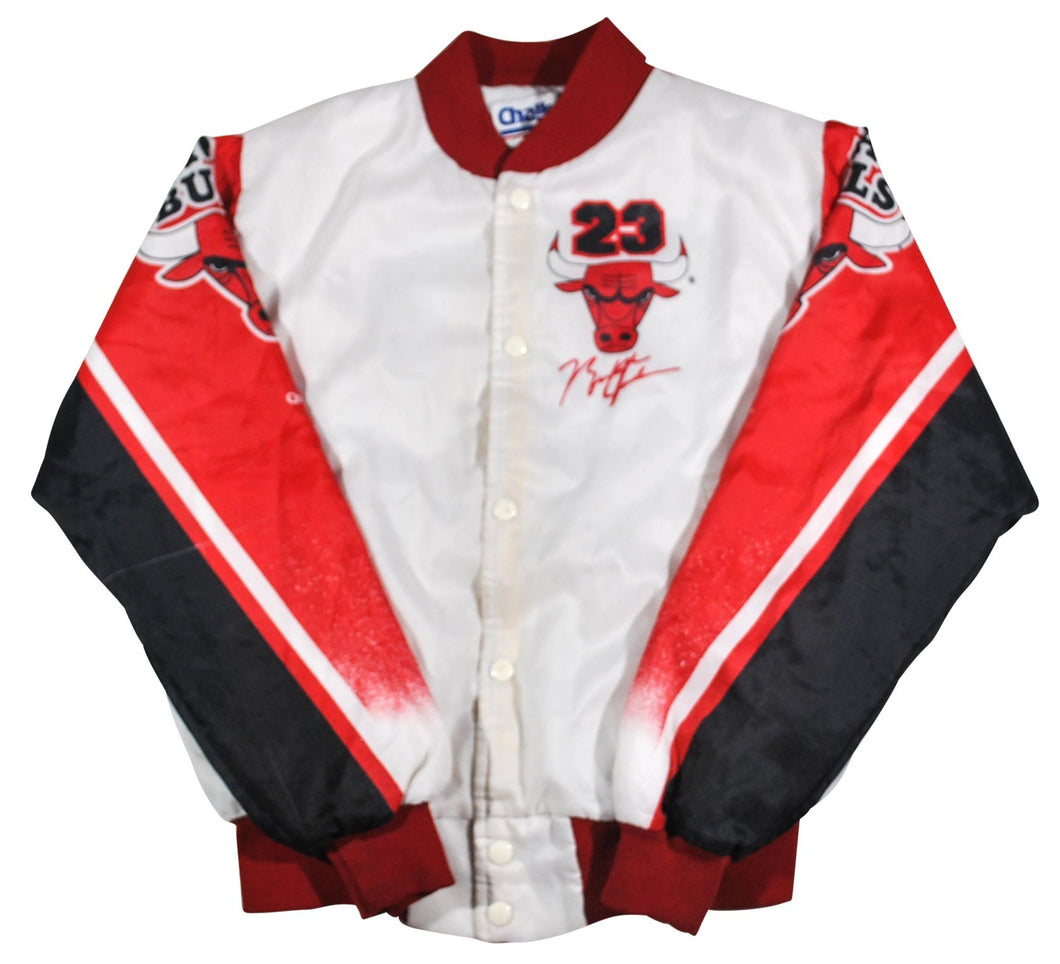 white and red chicago bulls jacket