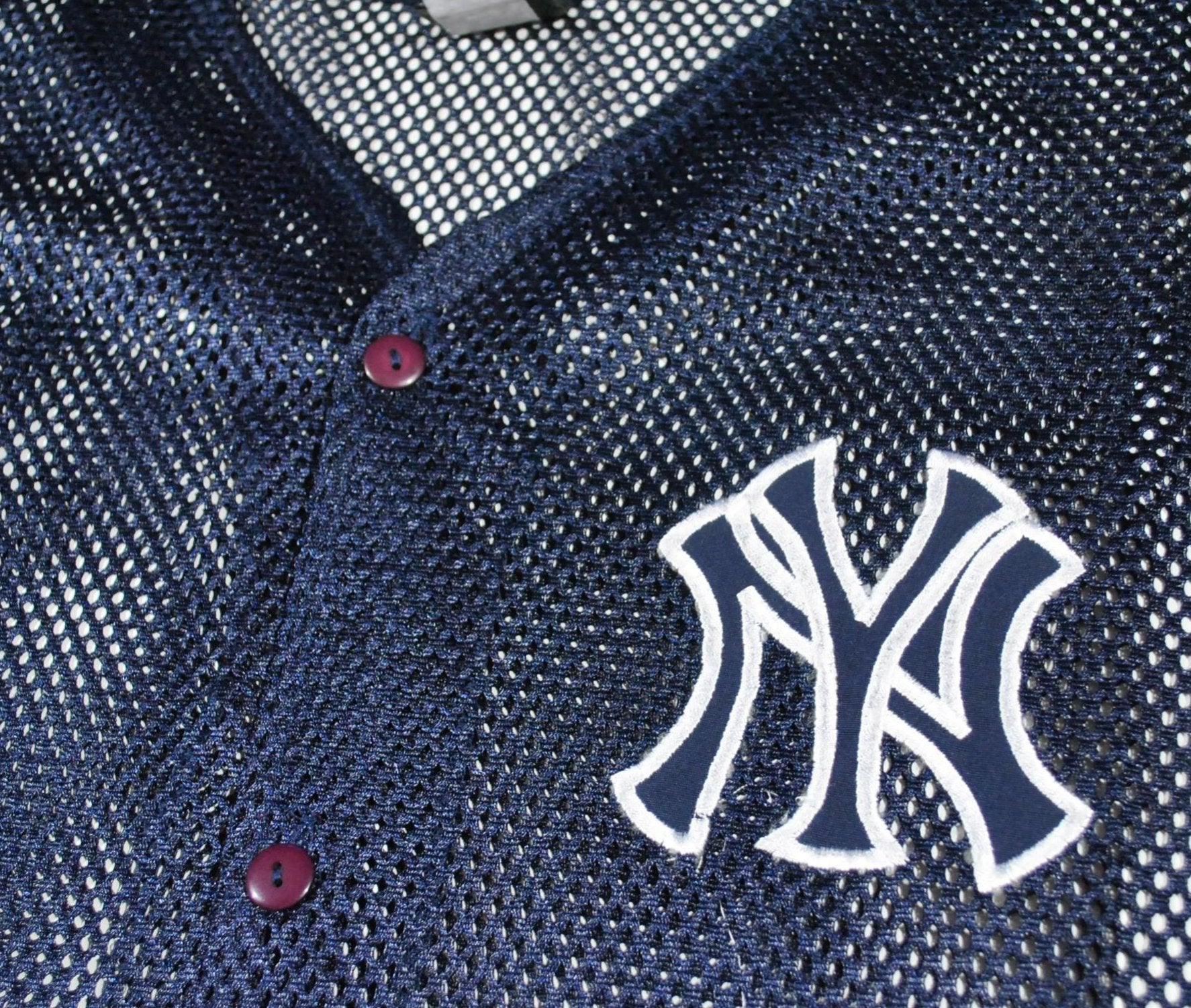 MLB New York NY Yankees Stitches Athletic Gear Baseball Shirt Jersey 2  X-Large