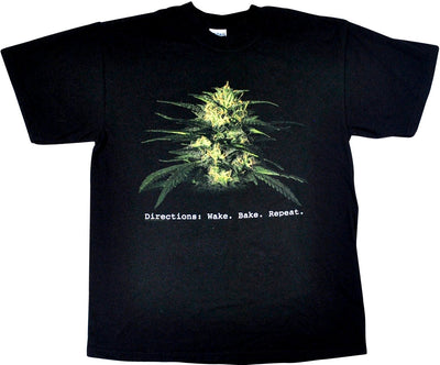 Vintage Wake. Bake. Repeat 2003 Weed Shirt Size Medium