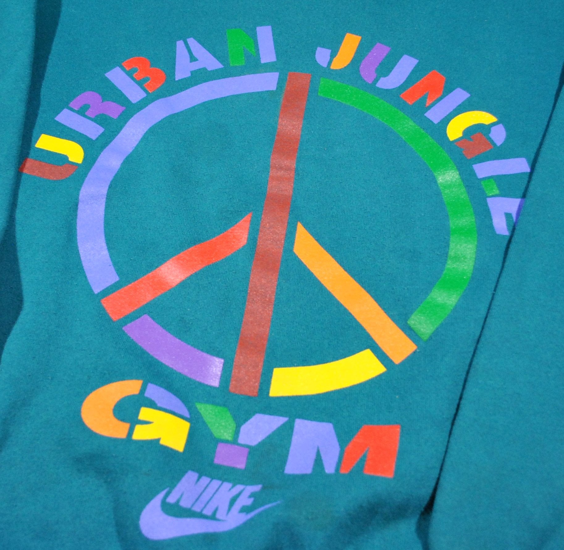 Vintage Nike Urban Jungle Gym Peace Air Raid T Shirt (Size XL