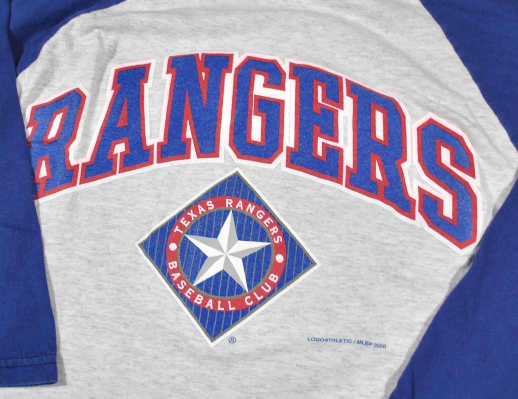 Vintage Texas Rangers Ivan Rodriguez 2000 Shirt Size Medium – Yesterday's  Attic