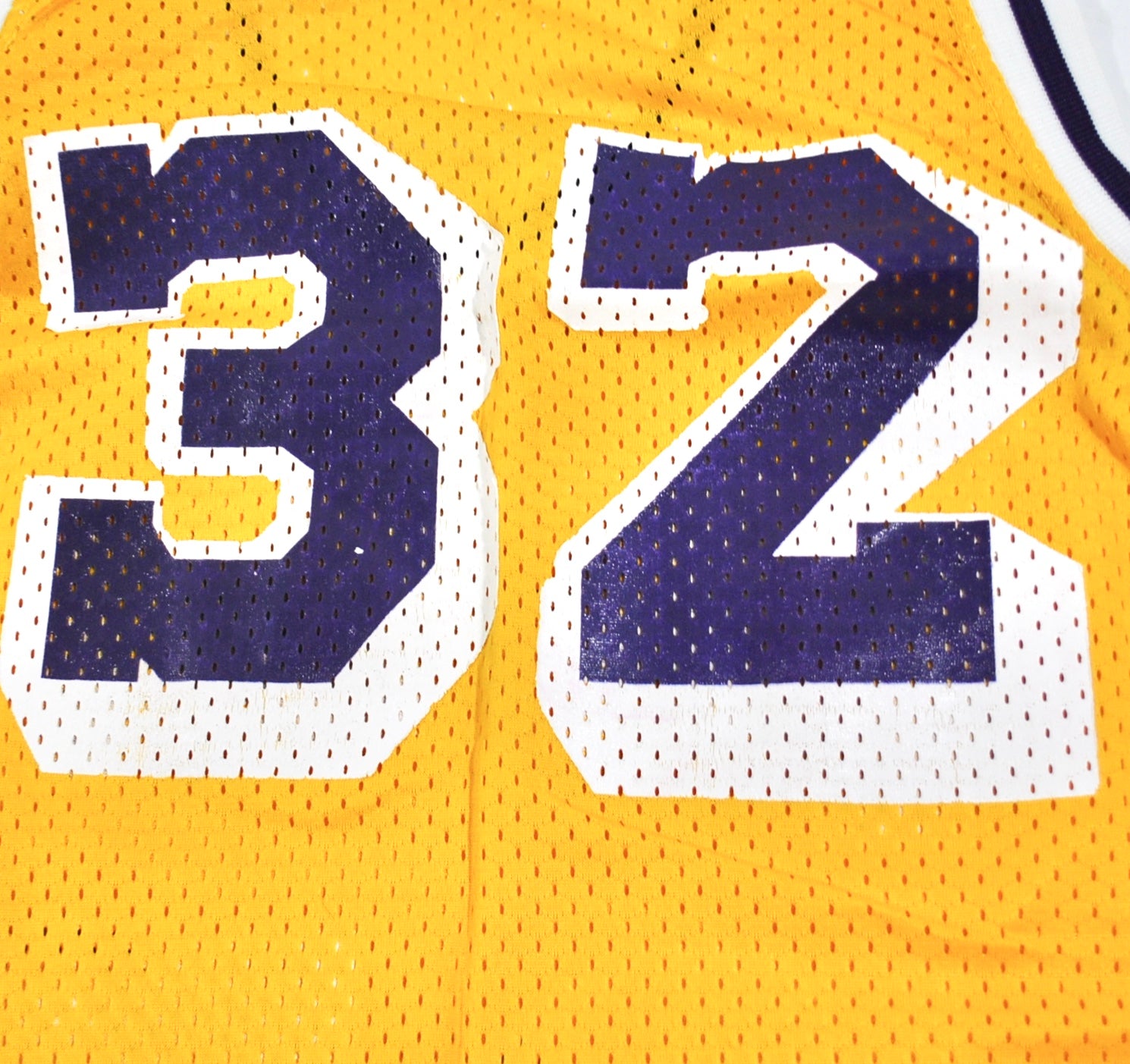 small lakers jersey