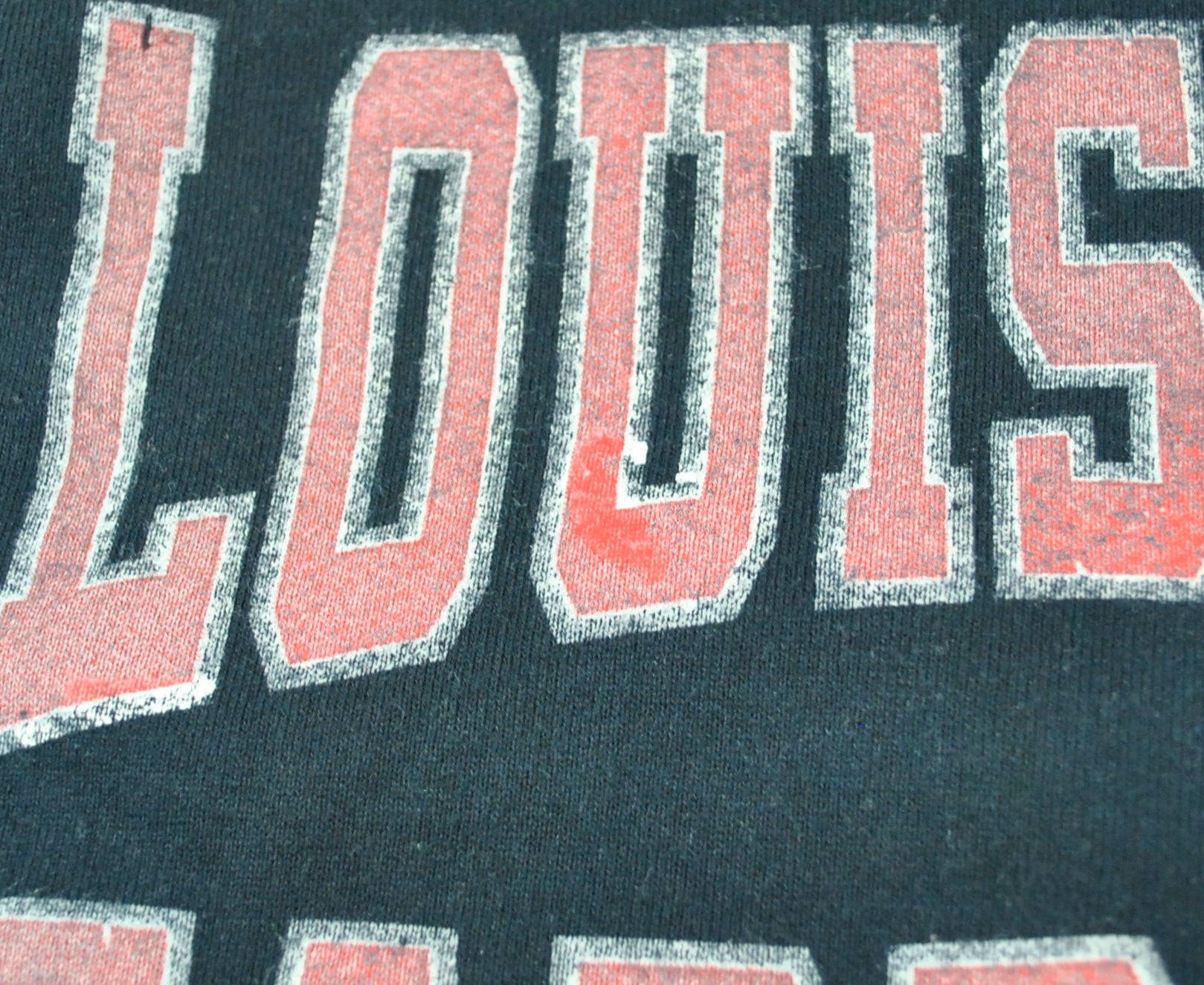 Louisville Cardinals: 1990's Graphic Spellout Sweat (S/M