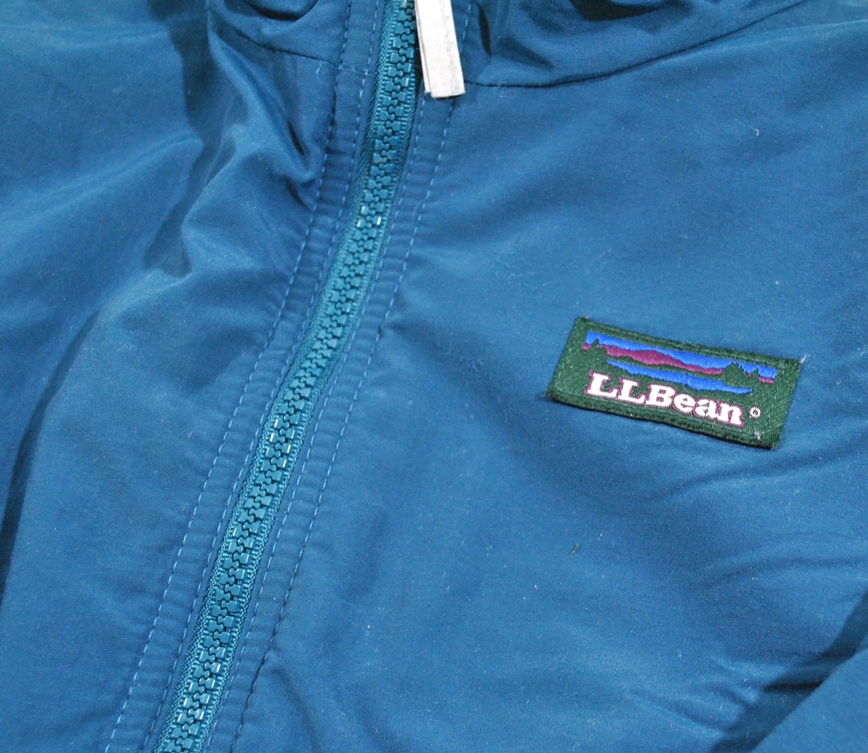 Retro Jacket with Patch – The Human Bean
