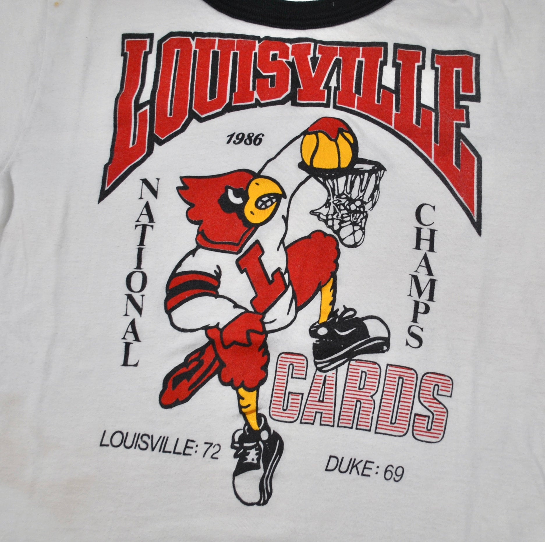 Vintage University of Louisville Cardinals 1986 National Champs T-Shirt Sz  S/M