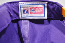 Vintage Washington Huskies Logo 7 Snapback